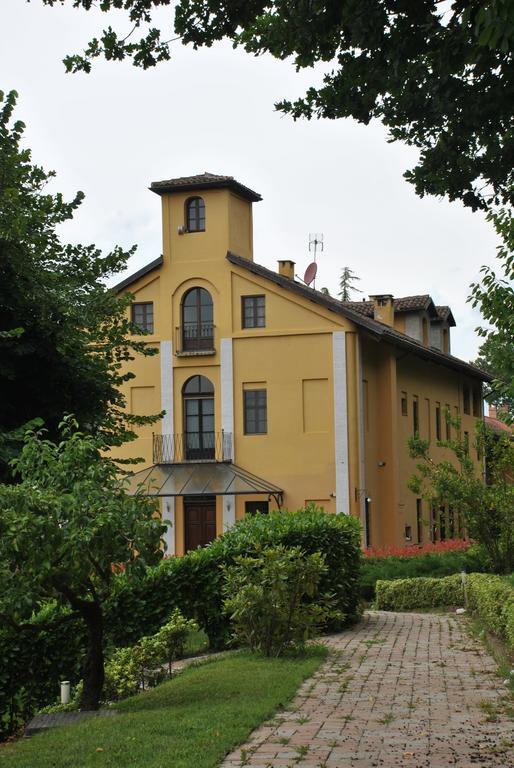 Casa Dei Frati Hotel อัสตี ภายนอก รูปภาพ