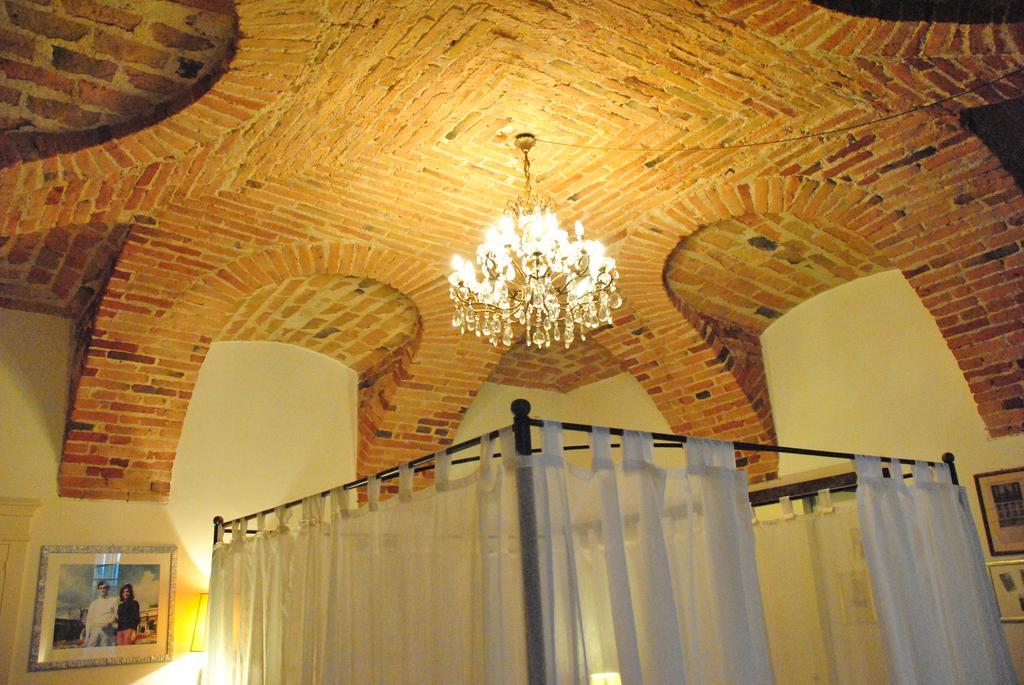 Casa Dei Frati Hotel อัสตี ภายนอก รูปภาพ