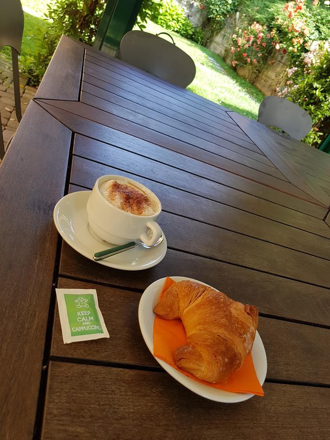 Casa Dei Frati Hotel อัสตี ภายนอก รูปภาพ