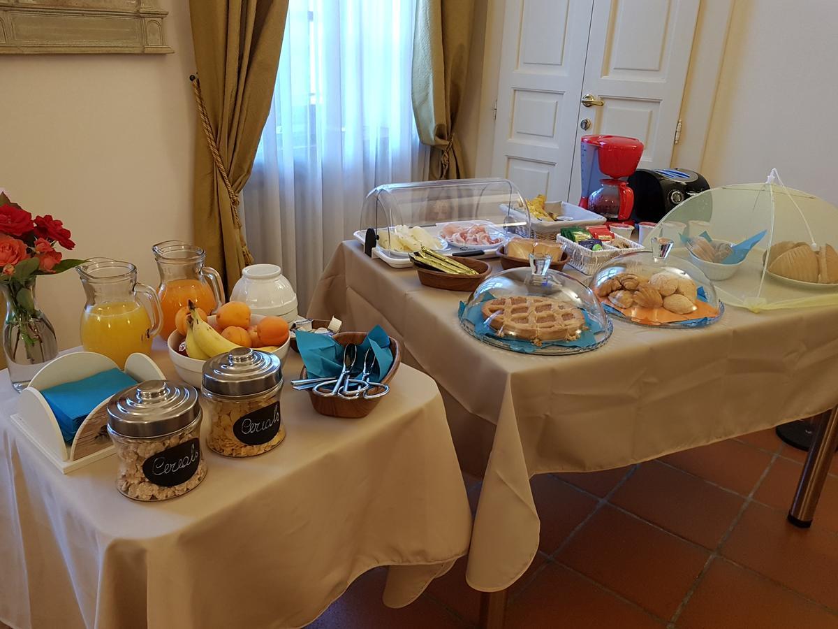 Casa Dei Frati Hotel อัสตี ภายนอก รูปภาพ