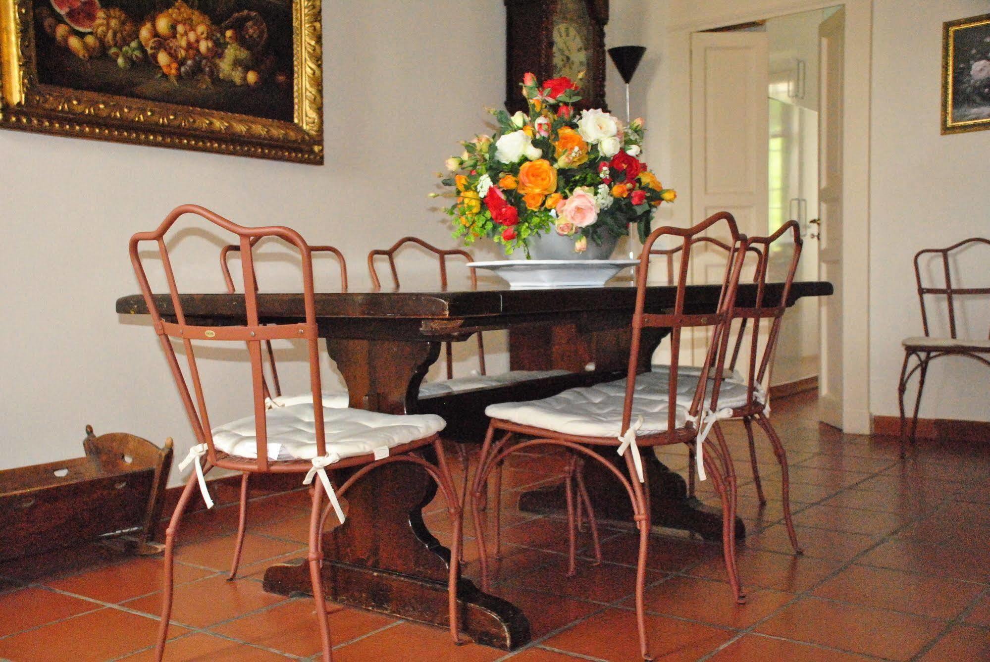 Casa Dei Frati Hotel อัสตี ภายนอก รูปภาพ