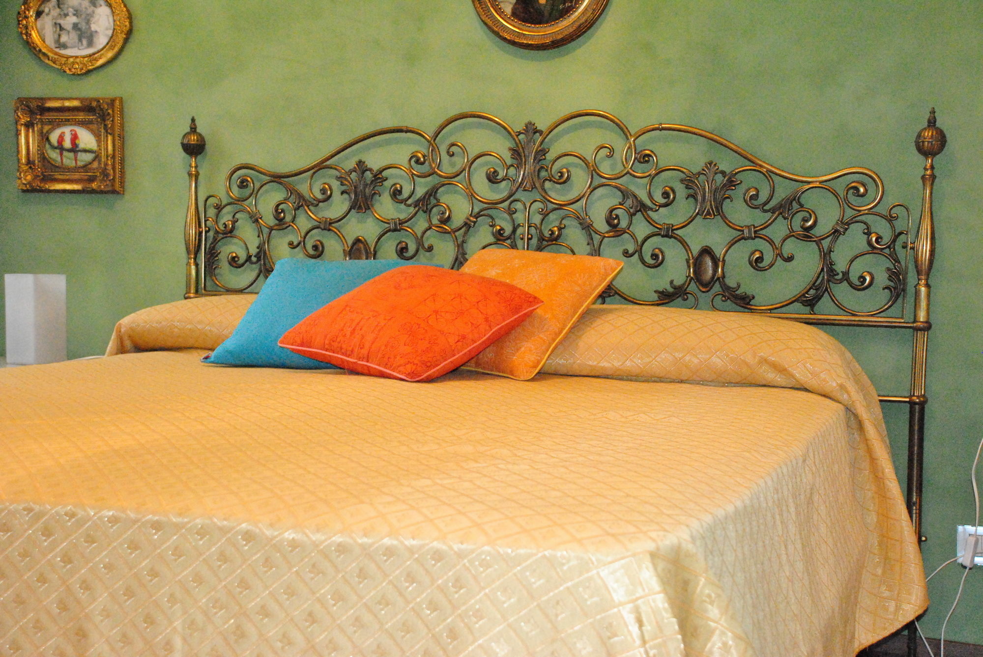 Casa Dei Frati Hotel อัสตี ภายนอก รูปภาพ